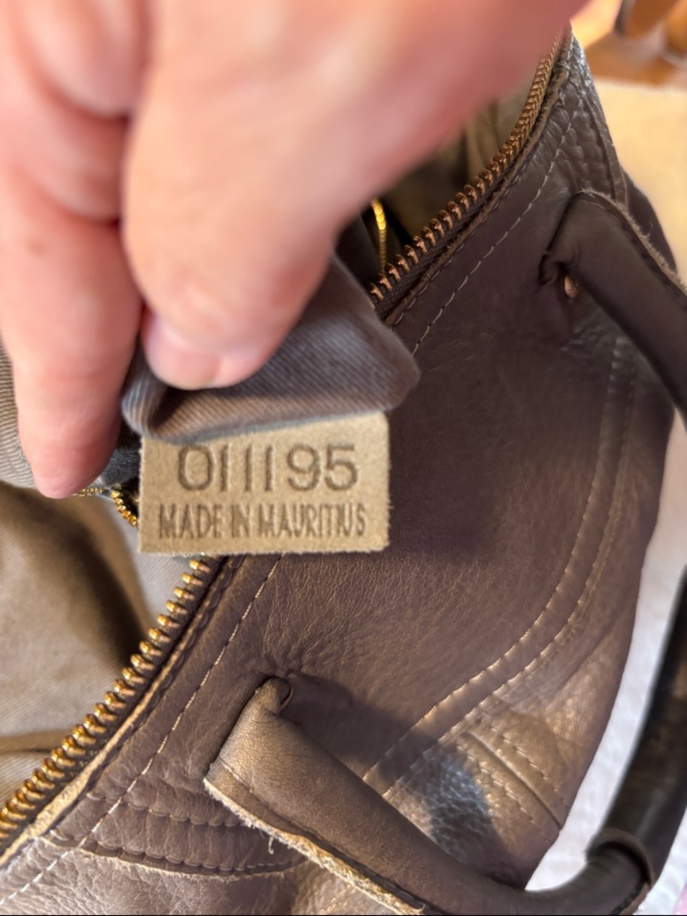 See By Chloe Gray Leather Top-Handle Tote with Gold Hardware - Picture 5 of 6